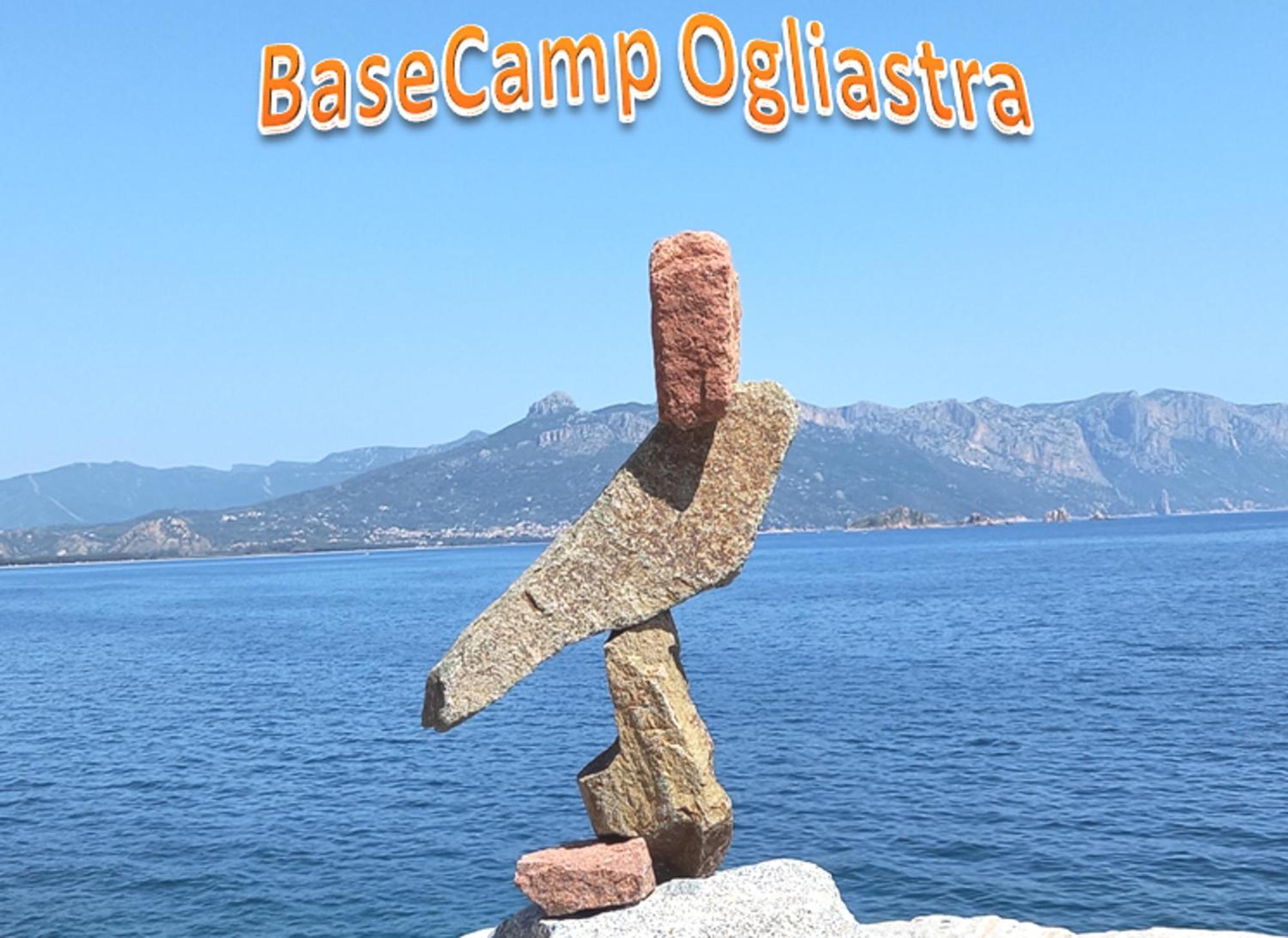 Basecamp Ogliastra - Flat Green Santa Maria Navarrese Ngoại thất bức ảnh